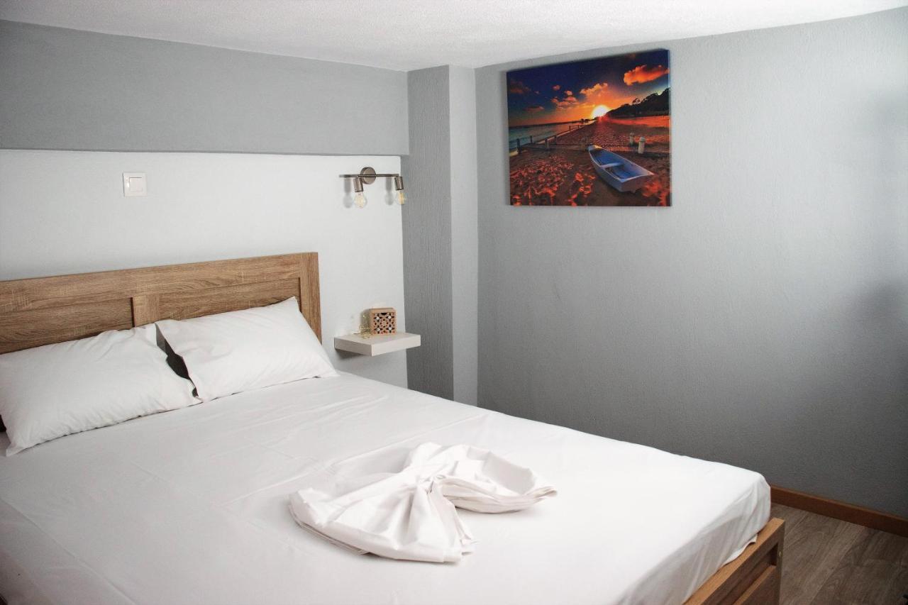 Filippou Luxury Apartments Flogita Eksteriør billede