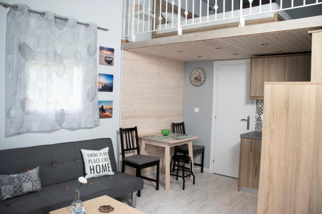 Filippou Luxury Apartments Flogita Eksteriør billede