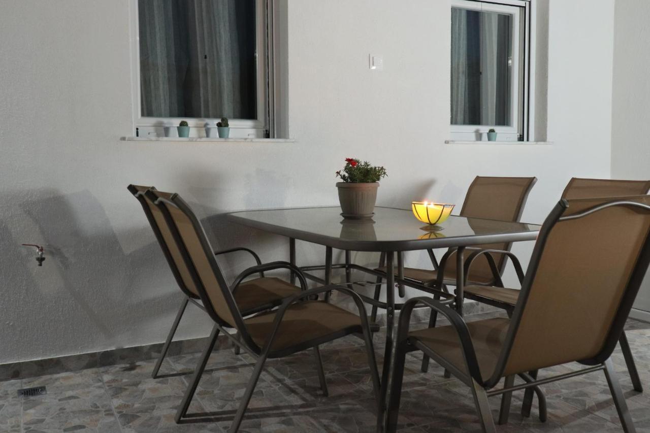 Filippou Luxury Apartments Flogita Eksteriør billede
